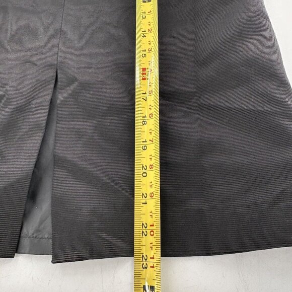 Talbots Black Knee-Length Straight Skirt Italian Fabric Size 10 Back Vent Preppy - Picture 5 of 12
